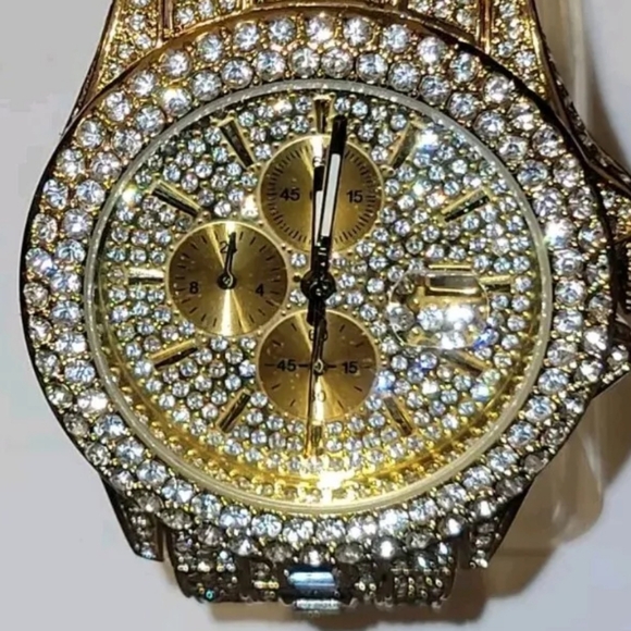 Men's Fully Covered Iced Goldplated Simulated Diamond Quartz Waterproof Watch - Picture 11 of 12